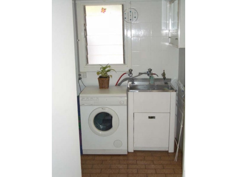 13 Cornwall Street, Berri SA 5343