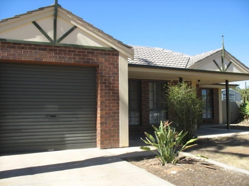 6 Links Crescent, Barmera SA 5345
