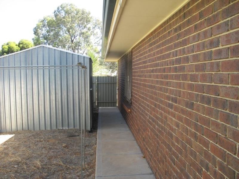 6 Links Crescent, Barmera SA 5345