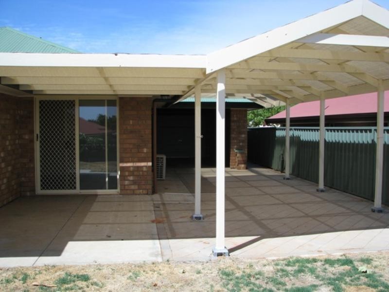 2/5 Edwards Crescent, Waikerie SA 5330