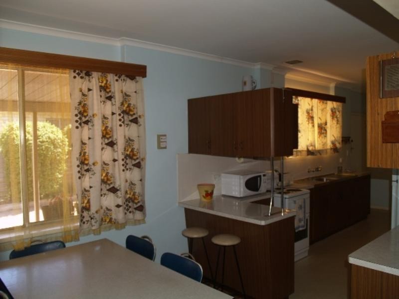 1 Miller Street, Waikerie SA 5330