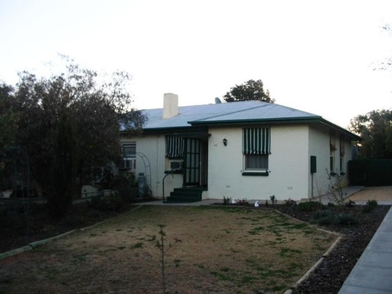 42 Coral Street, Loxton SA 5333