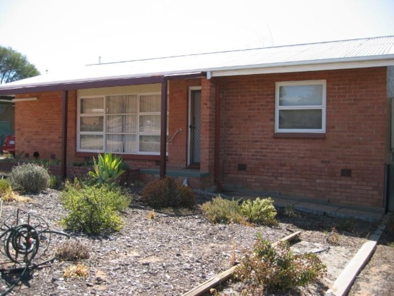 70 Drabsch Street, Loxton SA 5333