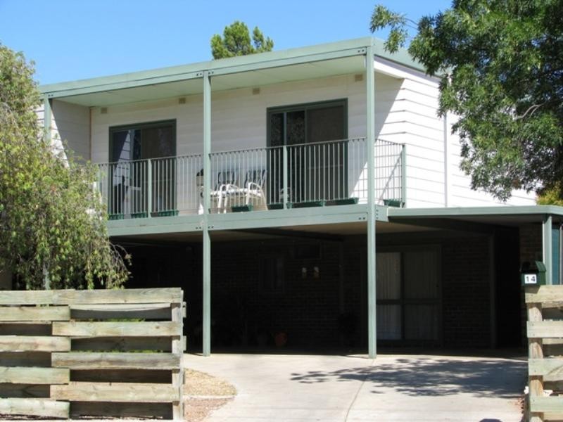 14 Derrick Street, Berri SA 5343