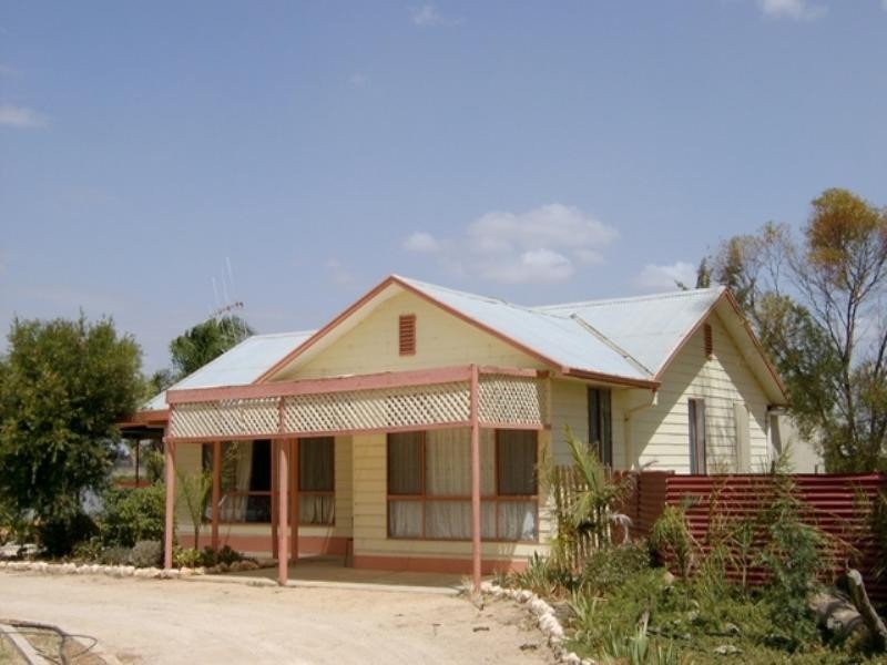 Lot 562 Sturt Highway, Cobdogla SA 5346
