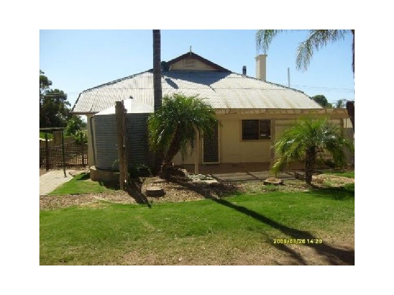 31 Drabsch Street, Loxton SA 5333