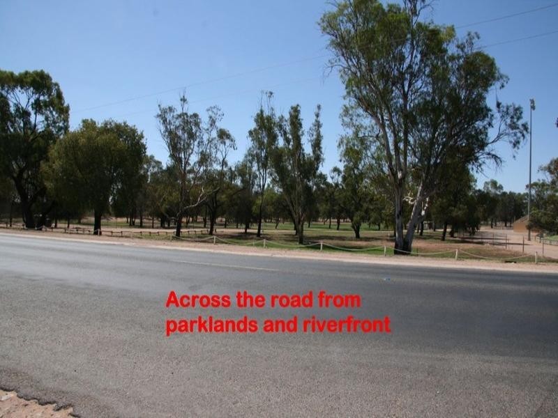 165 Peake Terrace, Waikerie SA 5330