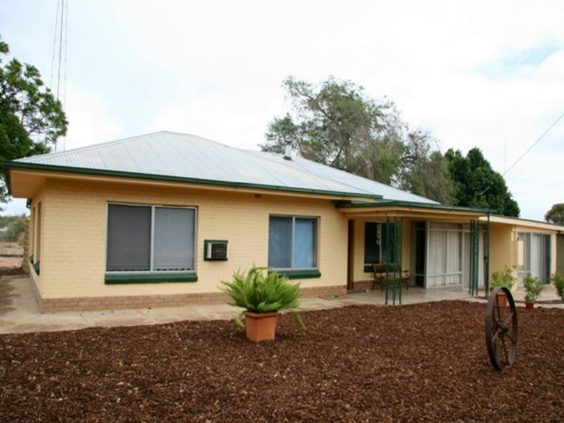 533 and 534 Maggea Road, Waikerie SA 5330