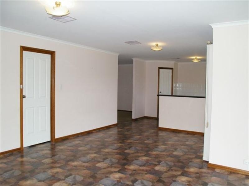 37 Mary Starr Drive, Waikerie SA 5330