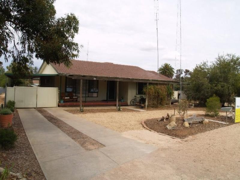 11 Don Elliott Drive, Waikerie SA 5330