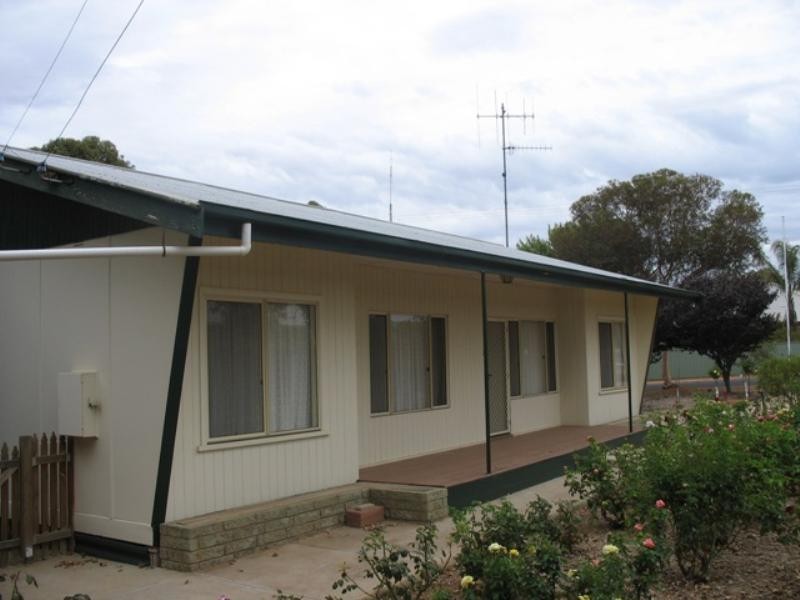 10 Short Street, Barmera SA 5345