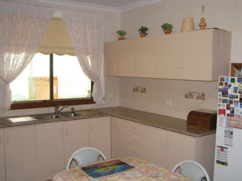 12 Pascoe Terrace, Barmera SA 5345