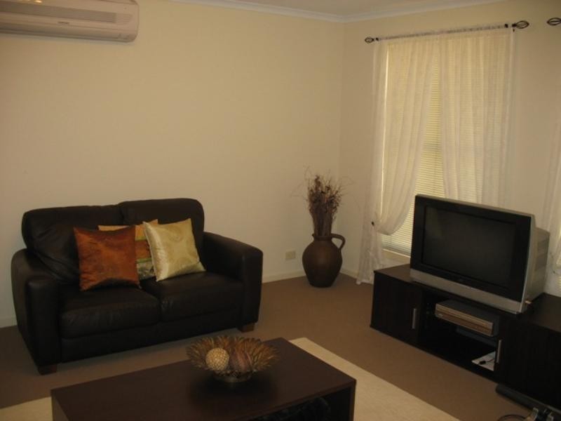 16 Schaefer Drive, Loxton SA 5333