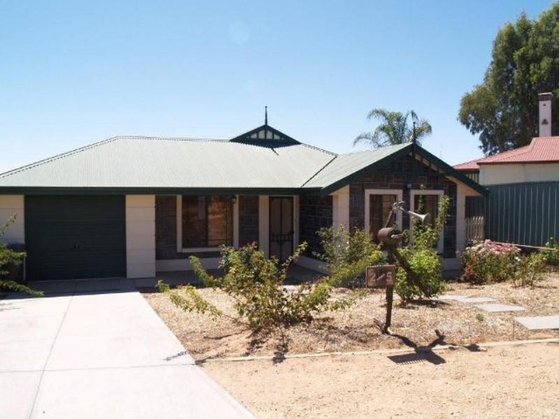 2/5 Edwards Crescent, Waikerie SA 5330