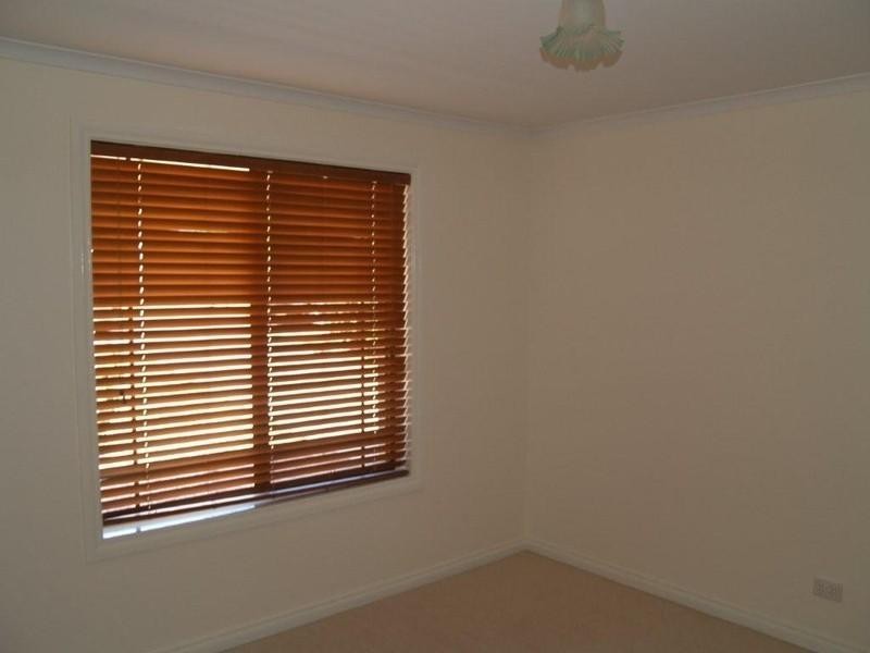 2/5 Edwards Crescent, Waikerie SA 5330