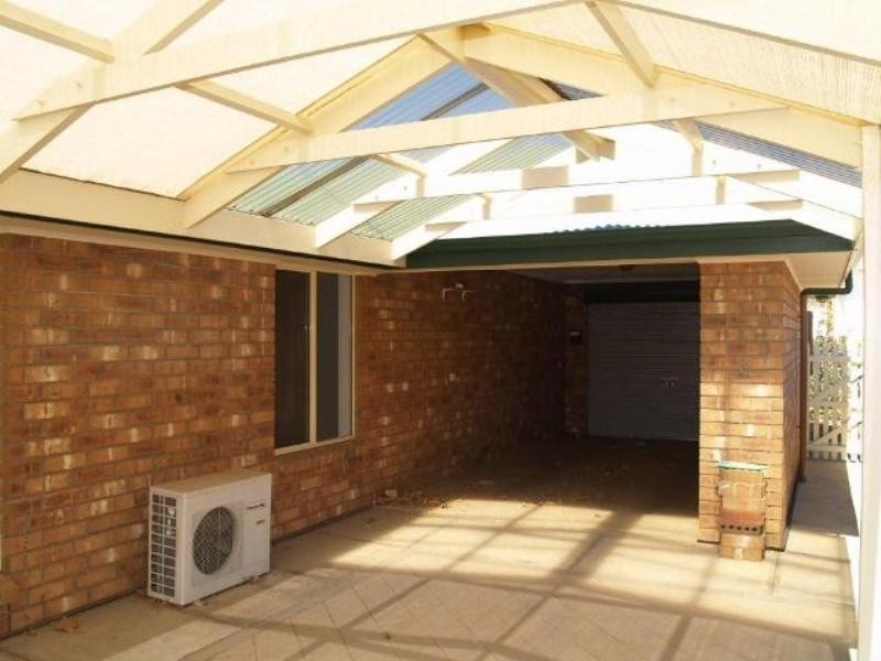 2/5 Edwards Crescent, Waikerie SA 5330