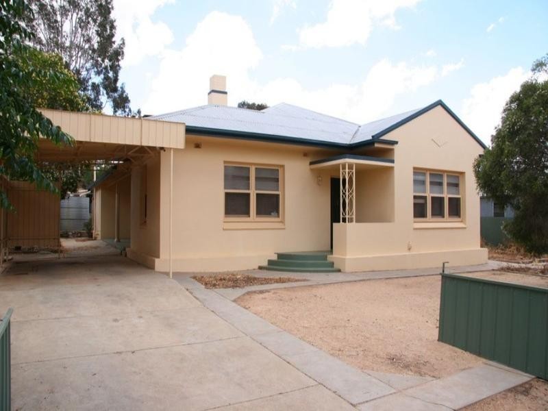 36 Wodonga Avenue, Loxton SA 5333