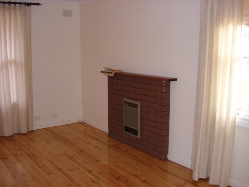 35 Hayward Terrace, Loxton SA 5333