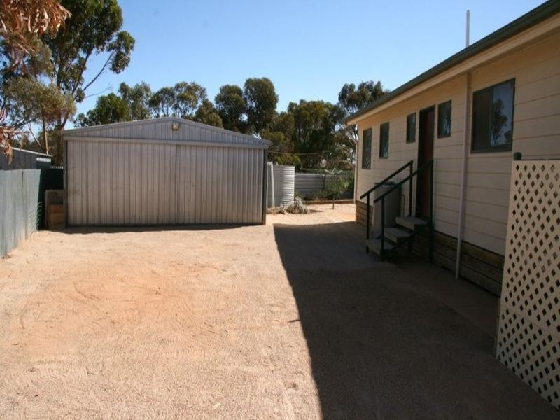 25 Tanko Street, Loxton SA 5333