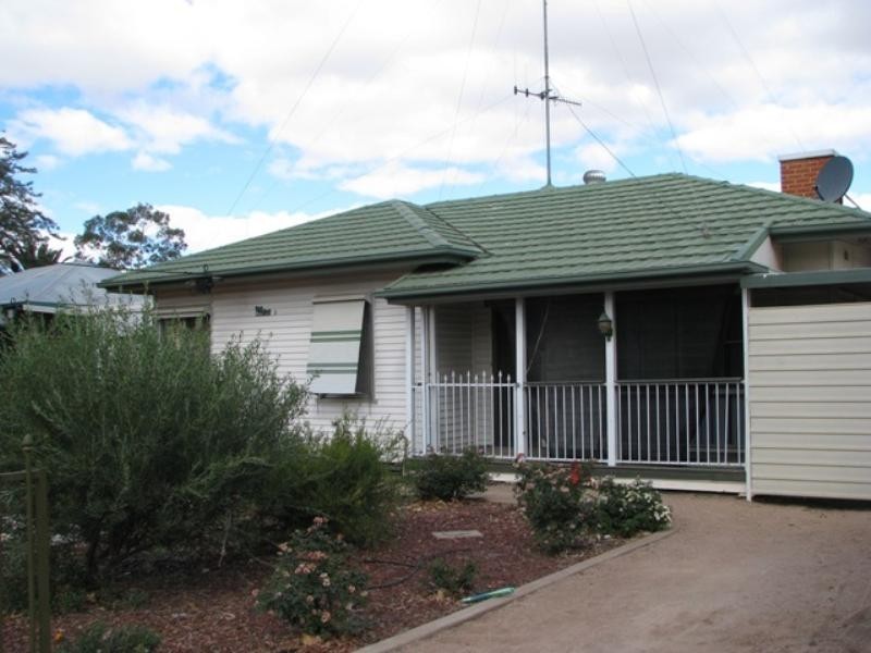 3 Coombe Street, Berri SA 5343