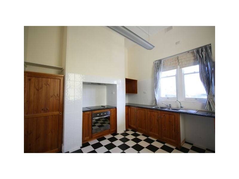 7 Railway Terrace, Morgan SA 5320