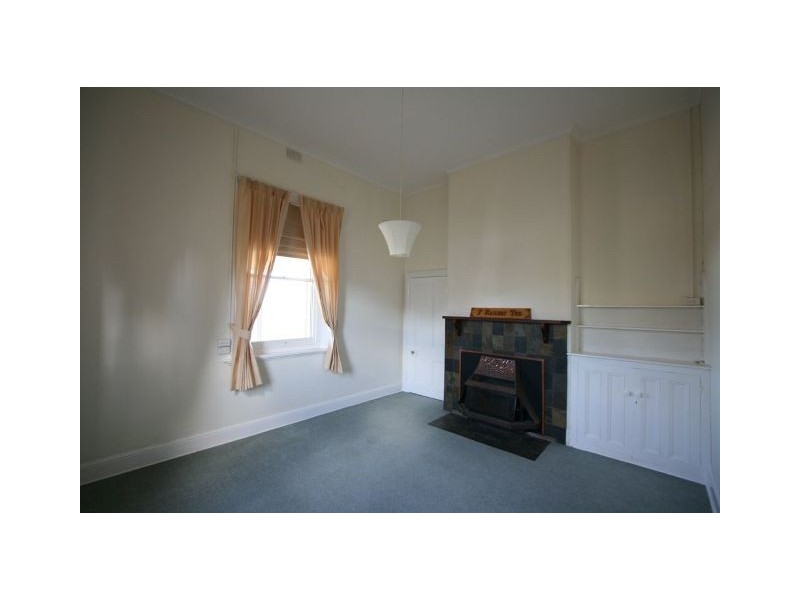 7 Railway Terrace, Morgan SA 5320