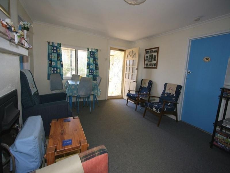 37 Acland Street, Blanchetown SA 5357