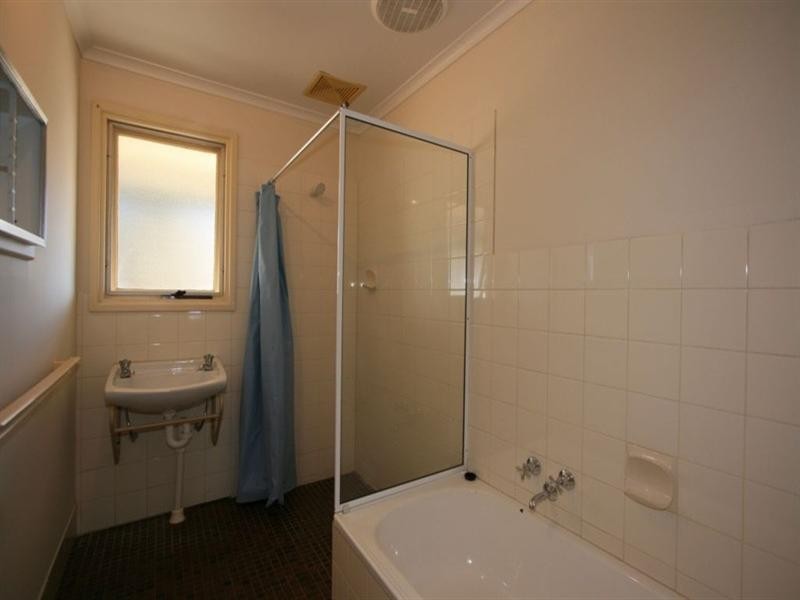 1 Kaesler Street, Loxton SA 5333