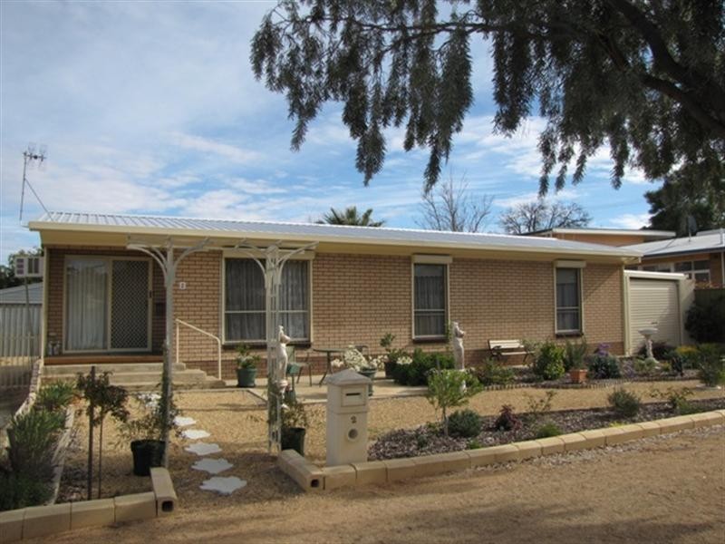 2 Sixth Street, Loxton SA 5333