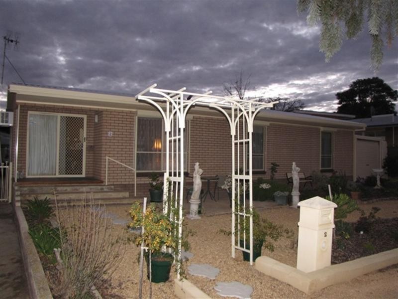 2 Sixth Street, Loxton SA 5333
