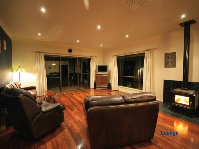12 Thiele Avenue, Loxton SA 5333