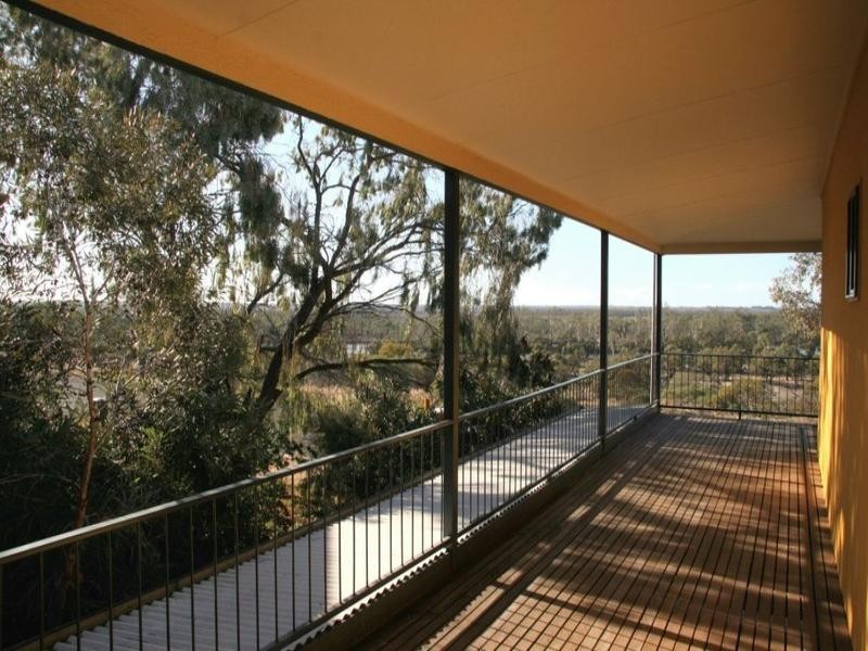 12 Thiele Avenue, Loxton SA 5333