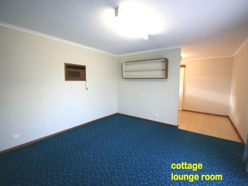 145 Paruna Road, Loxton SA 5333