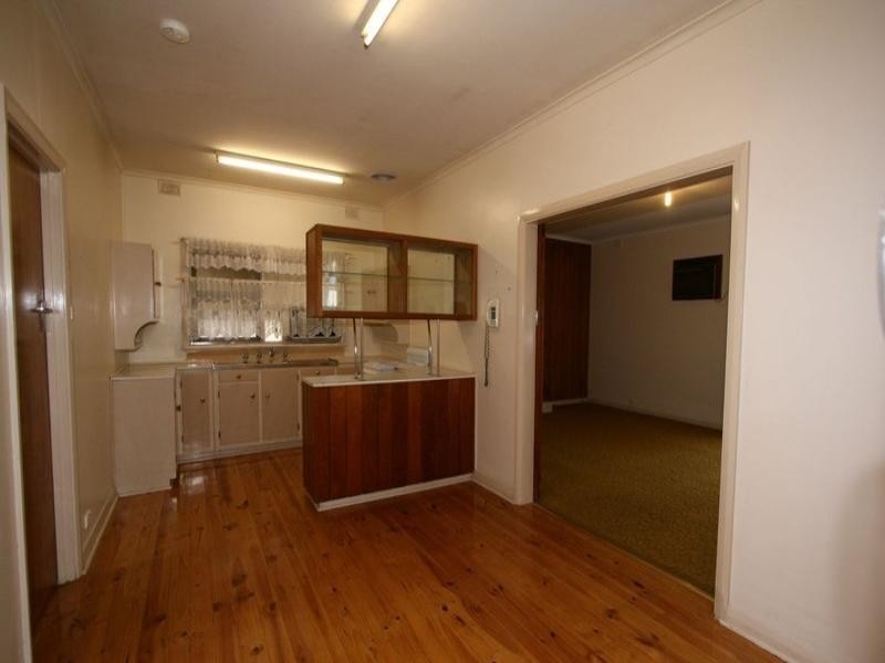 39 First Street, Loxton SA 5333