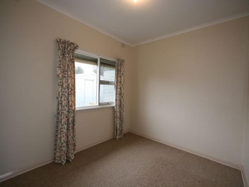 39 First Street, Loxton SA 5333