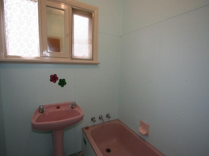 39 First Street, Loxton SA 5333