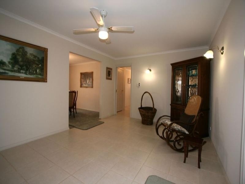 5 Torrens, Loxton SA 5333