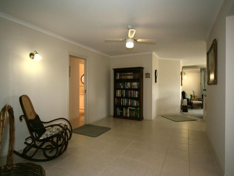 5 Torrens, Loxton SA 5333