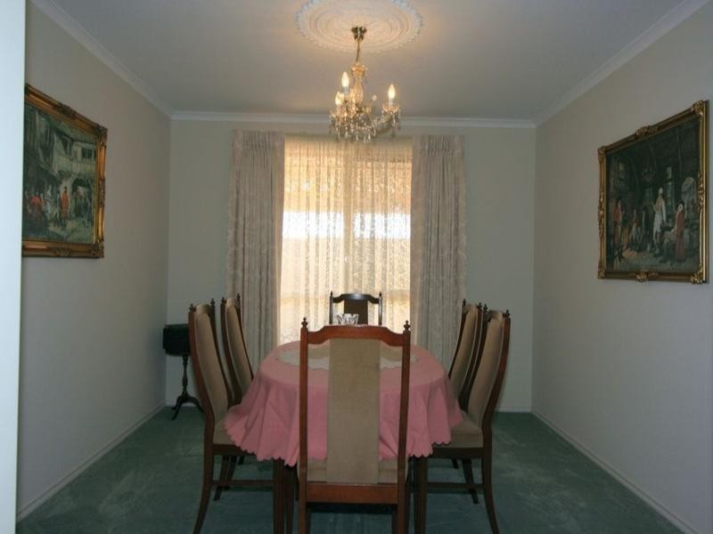 5 Torrens, Loxton SA 5333