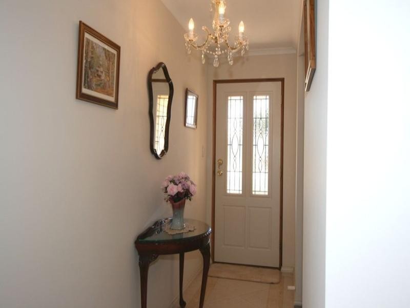 5 Torrens, Loxton SA 5333