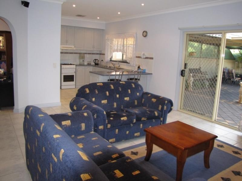 12 Schaefer Drive, Loxton SA 5333