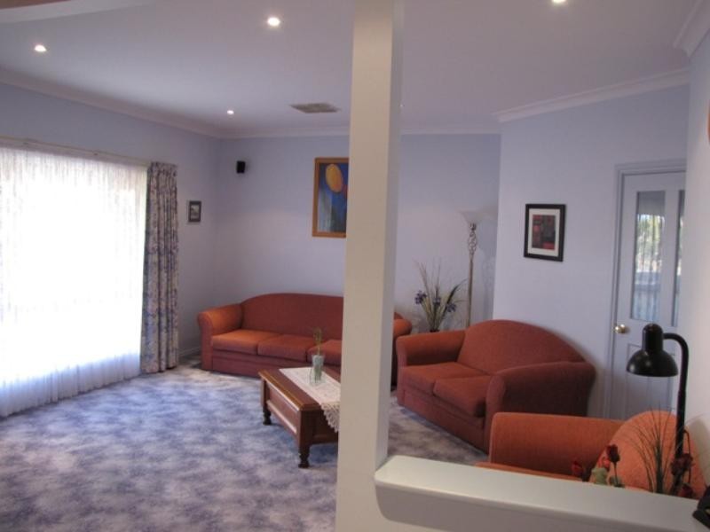 12 Schaefer Drive, Loxton SA 5333