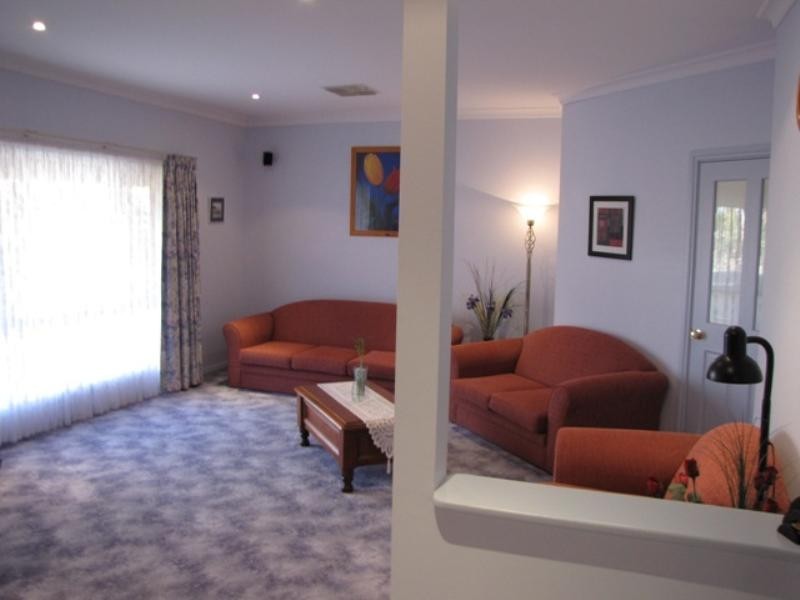 12 Schaefer Drive, Loxton SA 5333