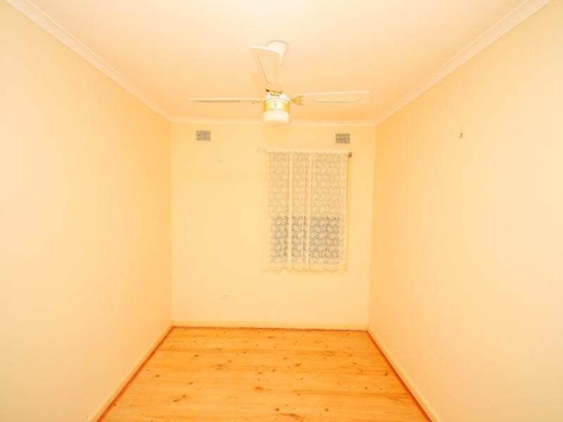 11 Roberts Street, Berri SA 5343