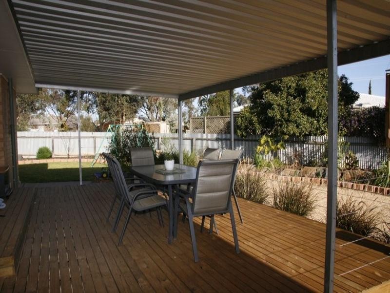 62 Second, Loxton SA 5333
