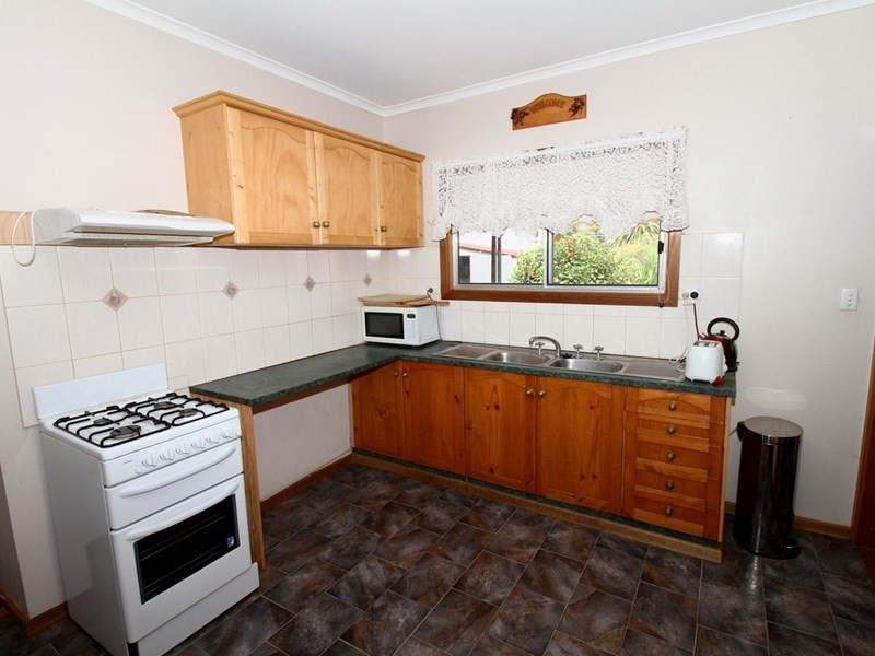 4 Timor Street, Loxton North SA 5333