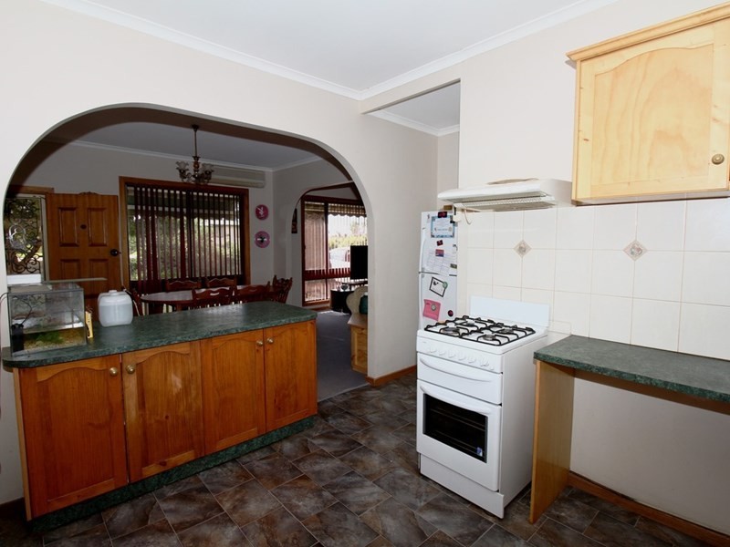 4 Timor Street, Loxton North SA 5333