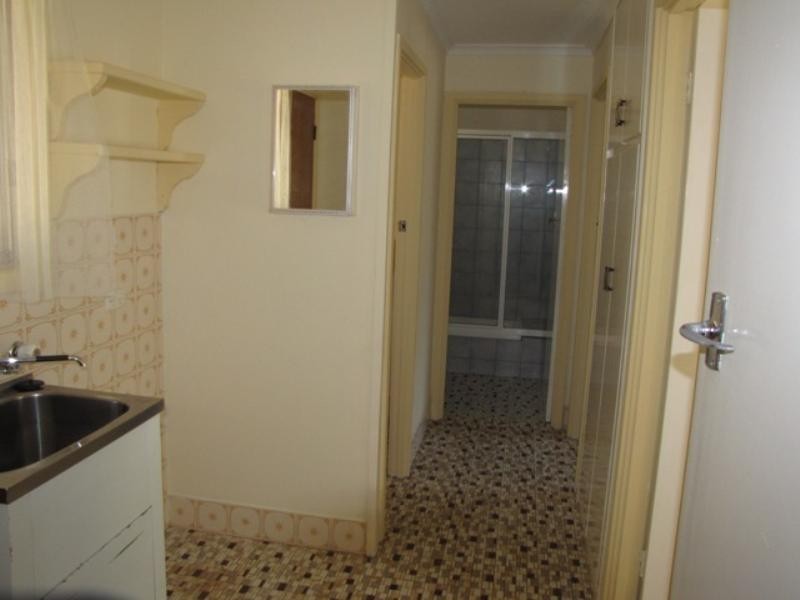 13 Dennis Street, Berri SA 5343