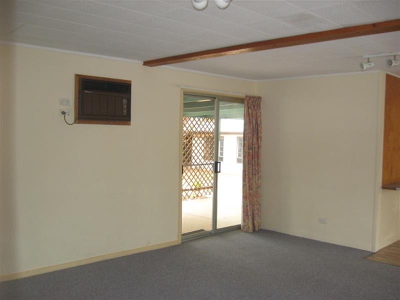 13 Dennis Street, Berri SA 5343