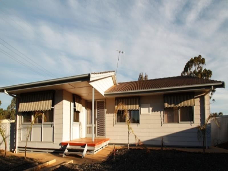 24 Kokoda Terrace, Loxton SA 5333